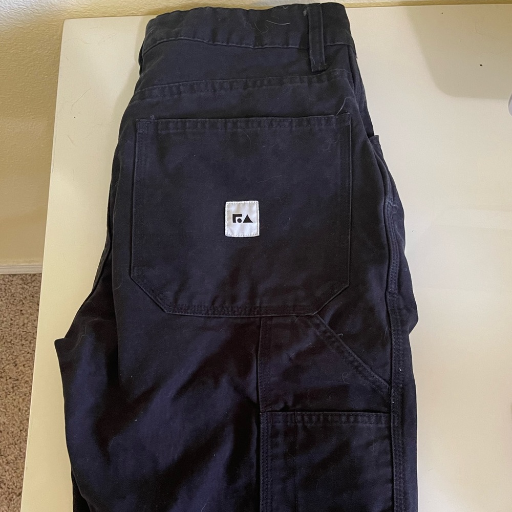 BLACK MENS CARGO PANTS STRAIGHT LEG NWOT